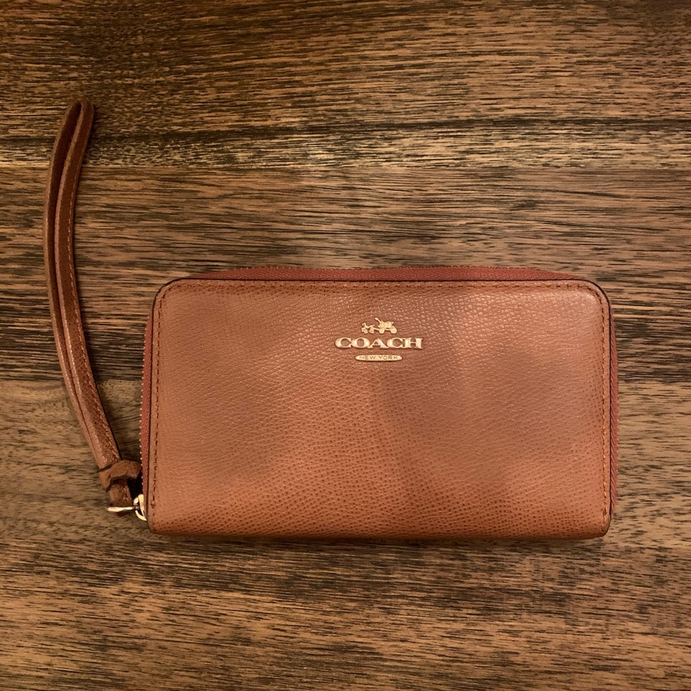 Leather Coach wristlet